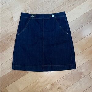 Loft size 2 Classic Denim Skirt